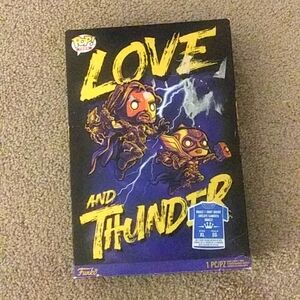 Funko Pop! Marvel Studios Collector Thor Love & Thunder Gray T Shirt
